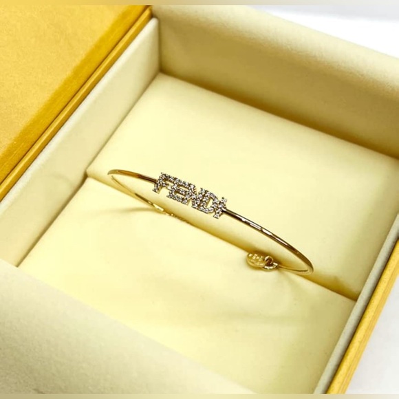 Brand new FENDI Bracelet - Picture 2 of 4